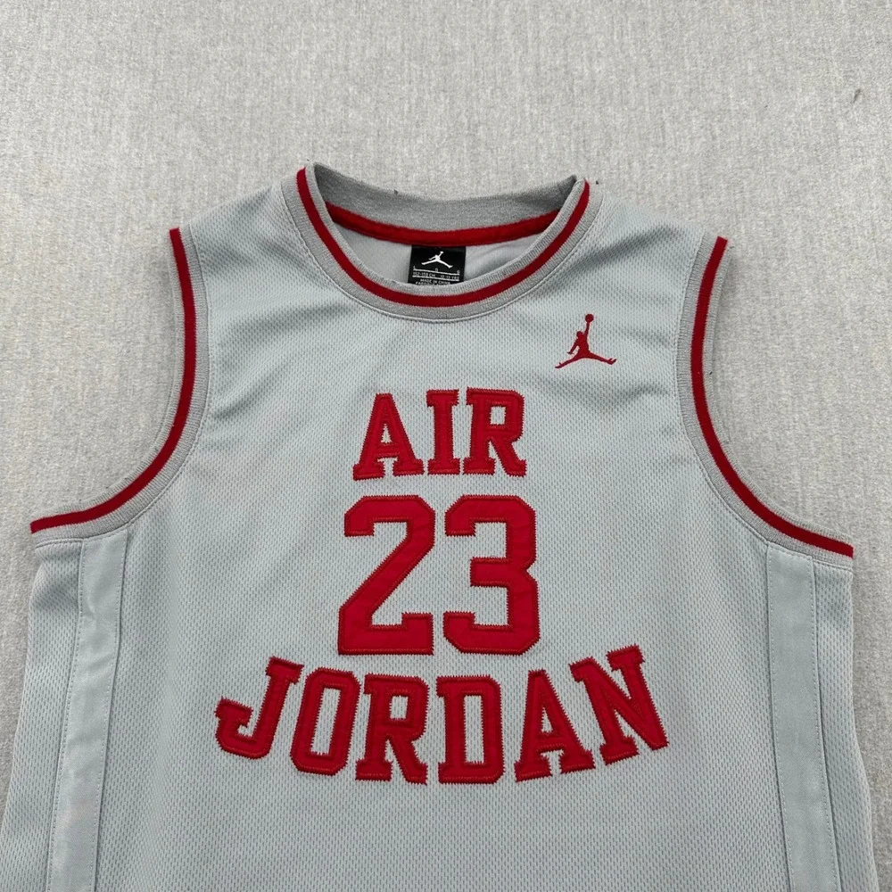 Air Jordan 23 Jersey Youth Size Large Gray Sleeveless Graphic Jumpman Logo #23